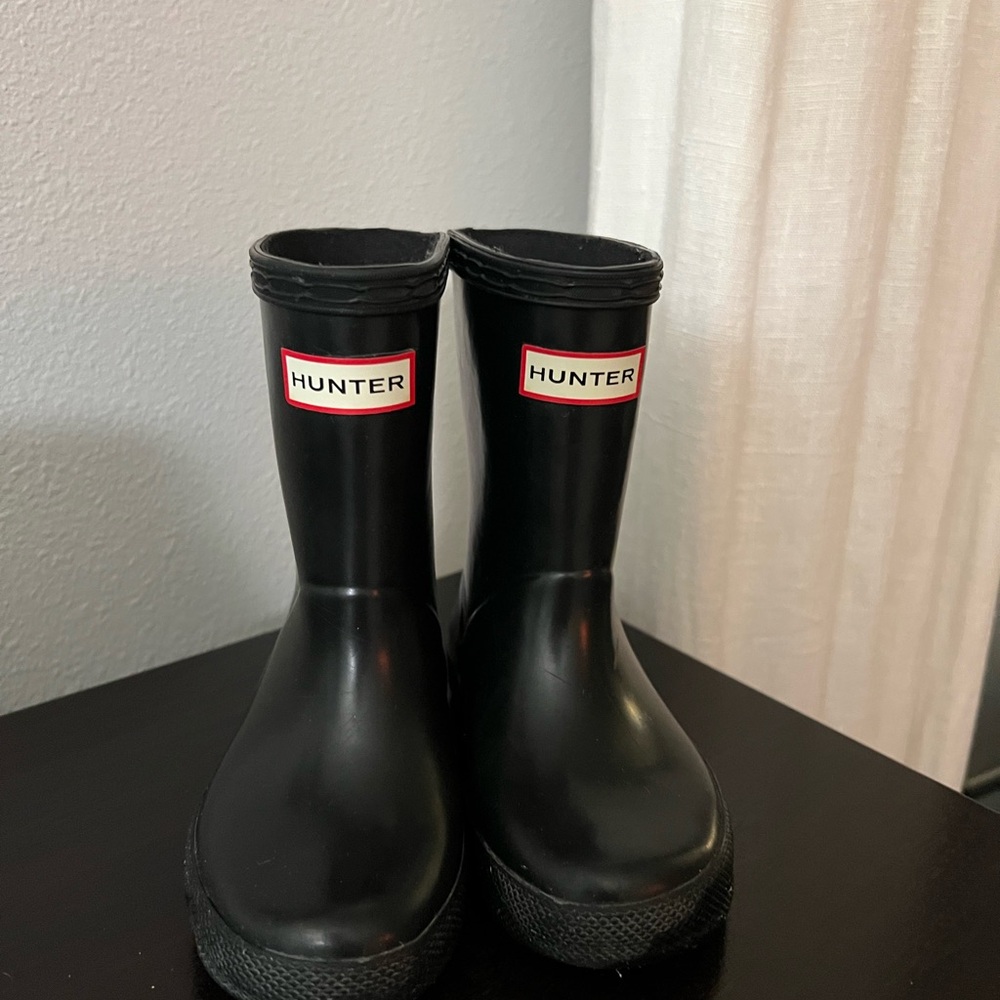 Hunter Black Rain Boots size 6